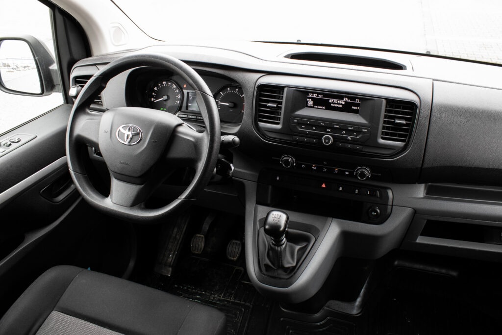 Toyota Proace 2.0 D-4D, 106kW (2022) - 12