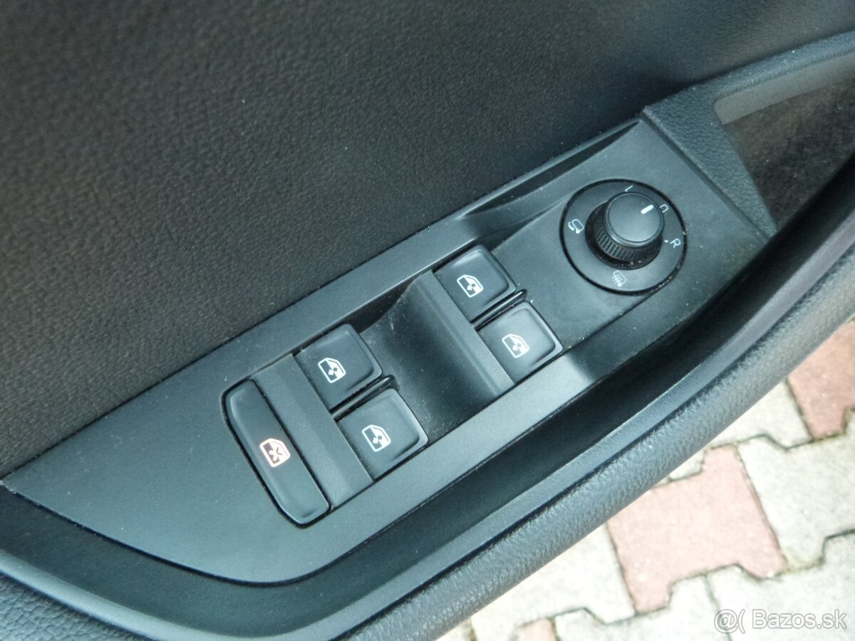 Škoda Superb Combi 1.6 TDI Ambition+ - 12