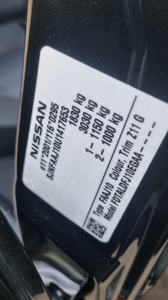 Nissan Qashqai 1.6i - 12