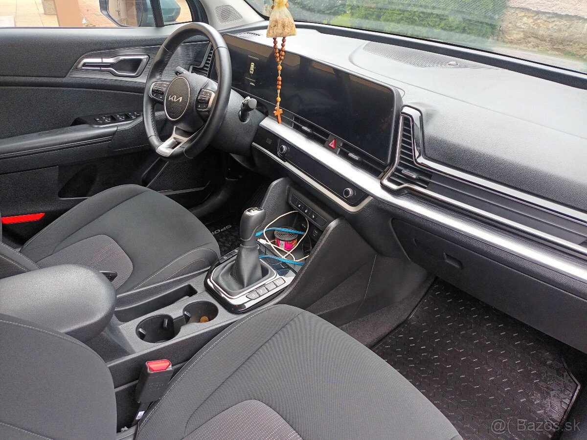 Kia Sportage CRDI mHev 19 900km - 12