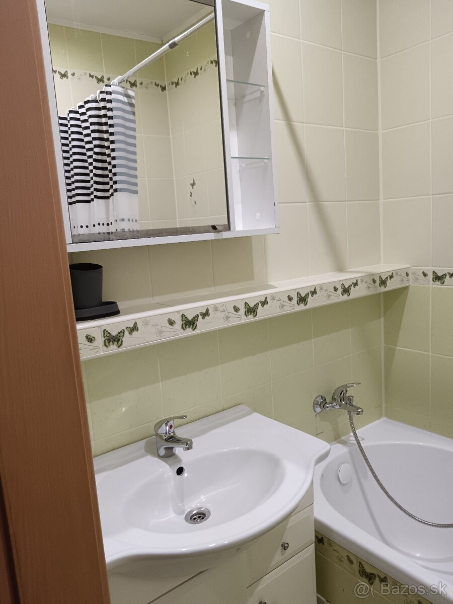Na prenájom 2-izbovy byt Vranov nad Topľou - 12