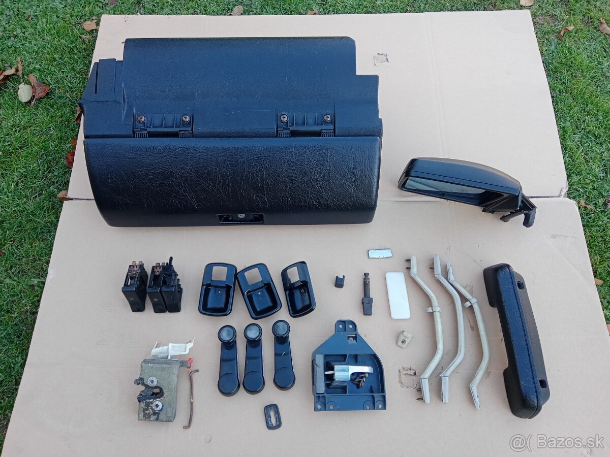 diely na Audi 80 B2 sedan - 12