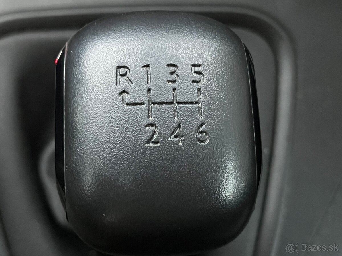 Opel Combo Combi 2025 Edition 1,5 CDTi 102k MT6, POJAZDNÉ - 12