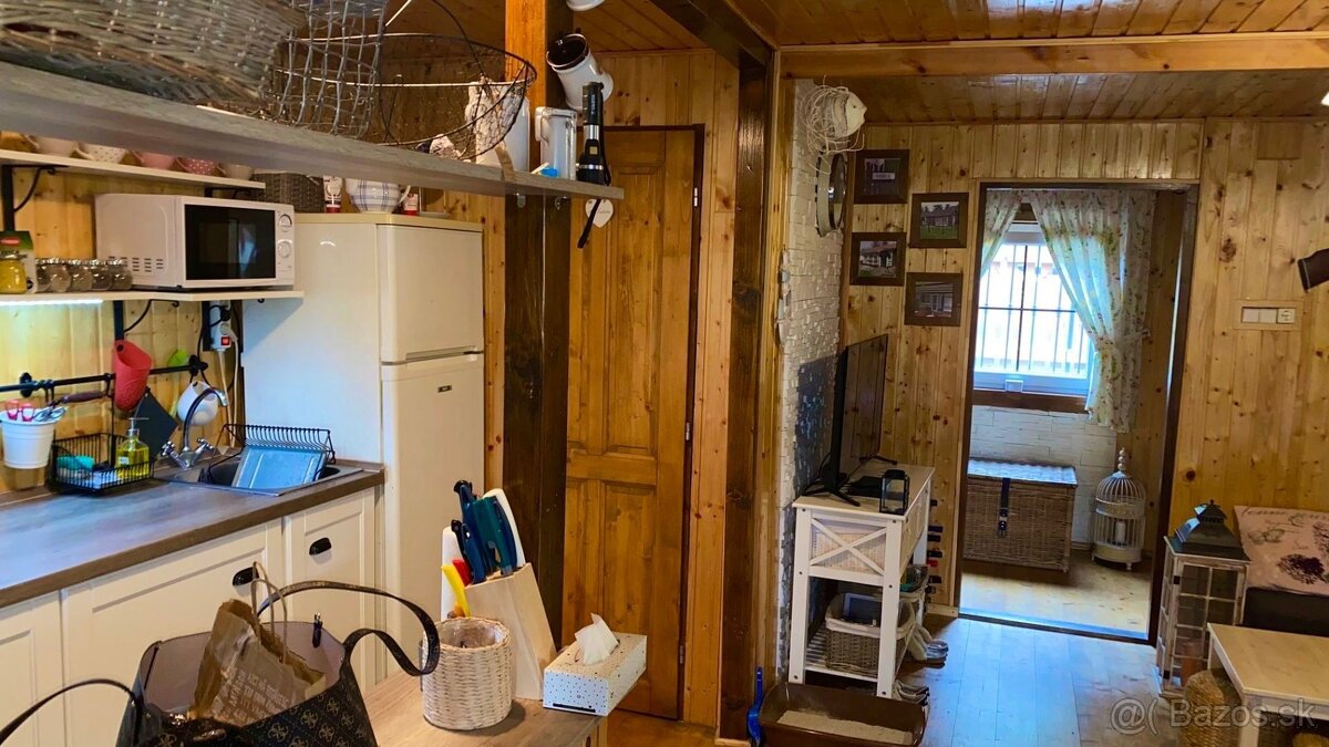 MAĎARSKO - LUXUSNÁ CHATA S LETNOU KUCHYŇOU A BAZÉNOM. - 12