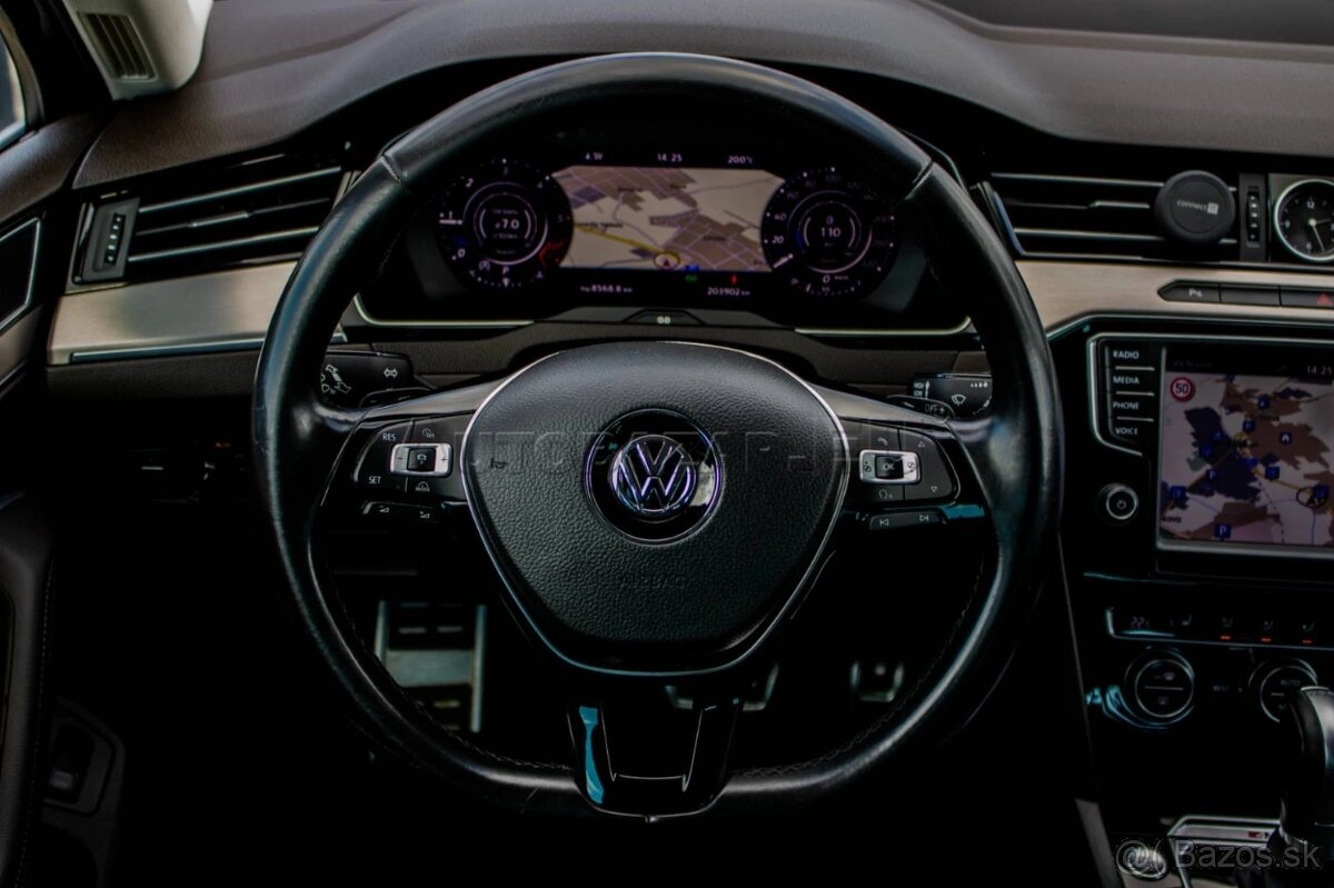Volkswagen Passat Variant 2.0 BiTDI 240k BMT Highline - 12