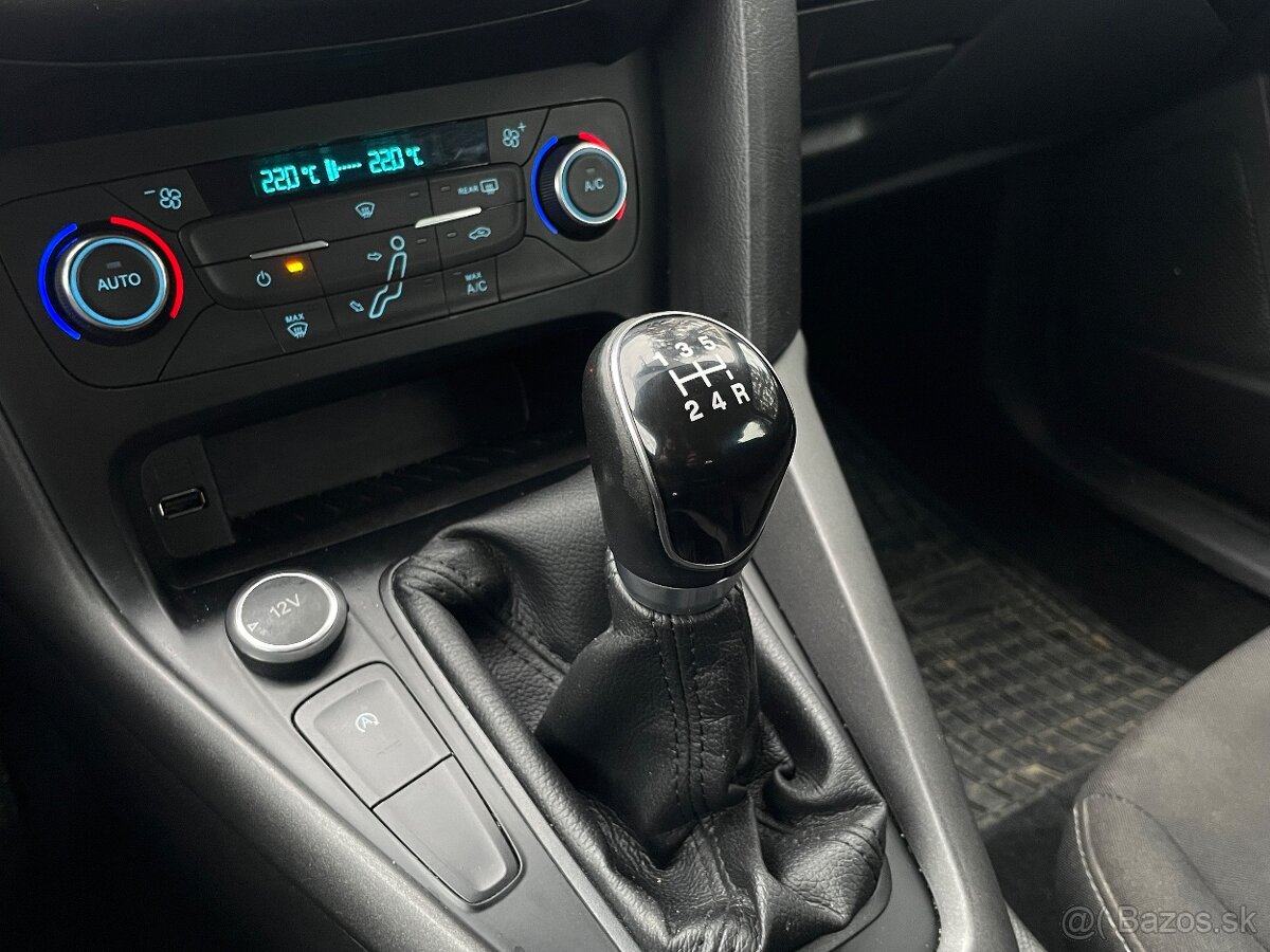 Ford Focus 1.0 EcoBoost 74kW 2015 - 12