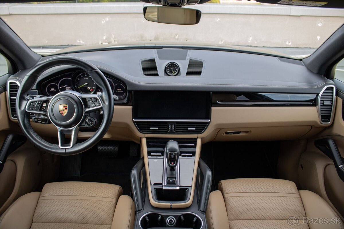 Porsche Cayenne E-Hybrid, plug-in hybrid - 12