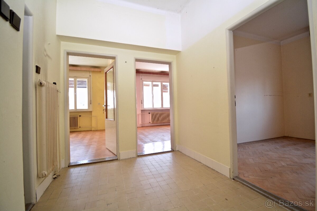 Na predaj rodinný dom blízko centra mesta - 12