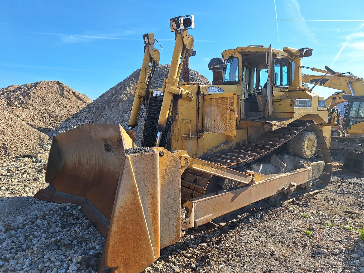 CAT D8N XL - 12