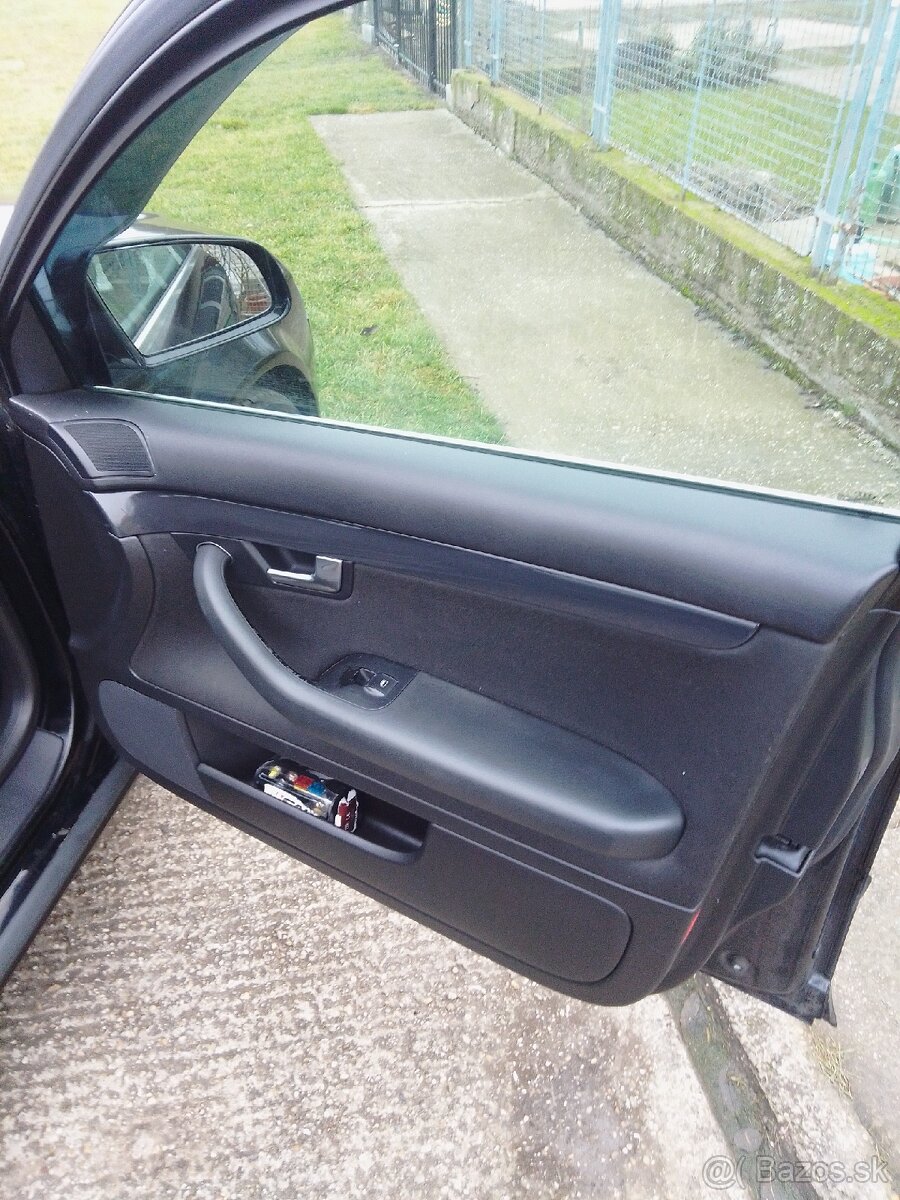 Audi A4 Avant B6 - 12