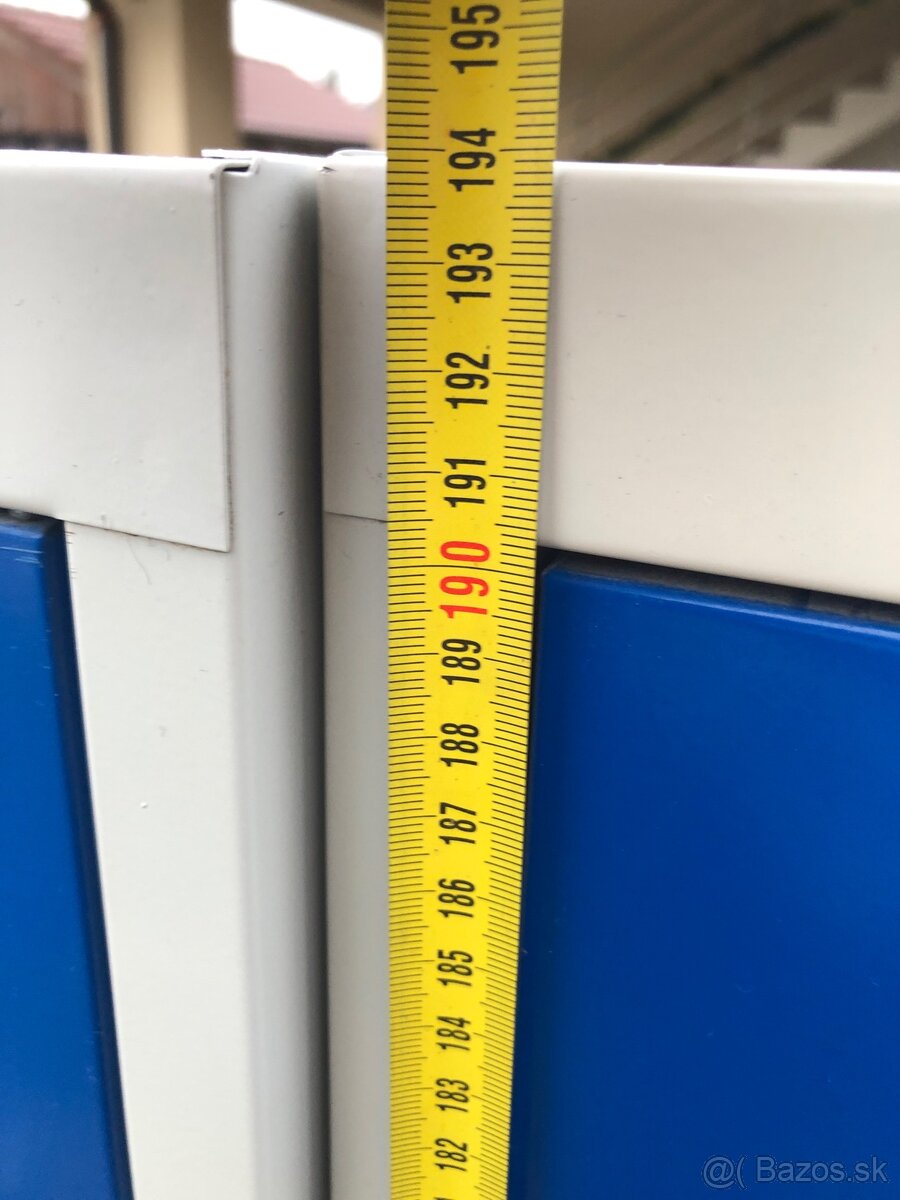 Kovová šatníková skrinka 60x49x180cm 4 boxy - 12