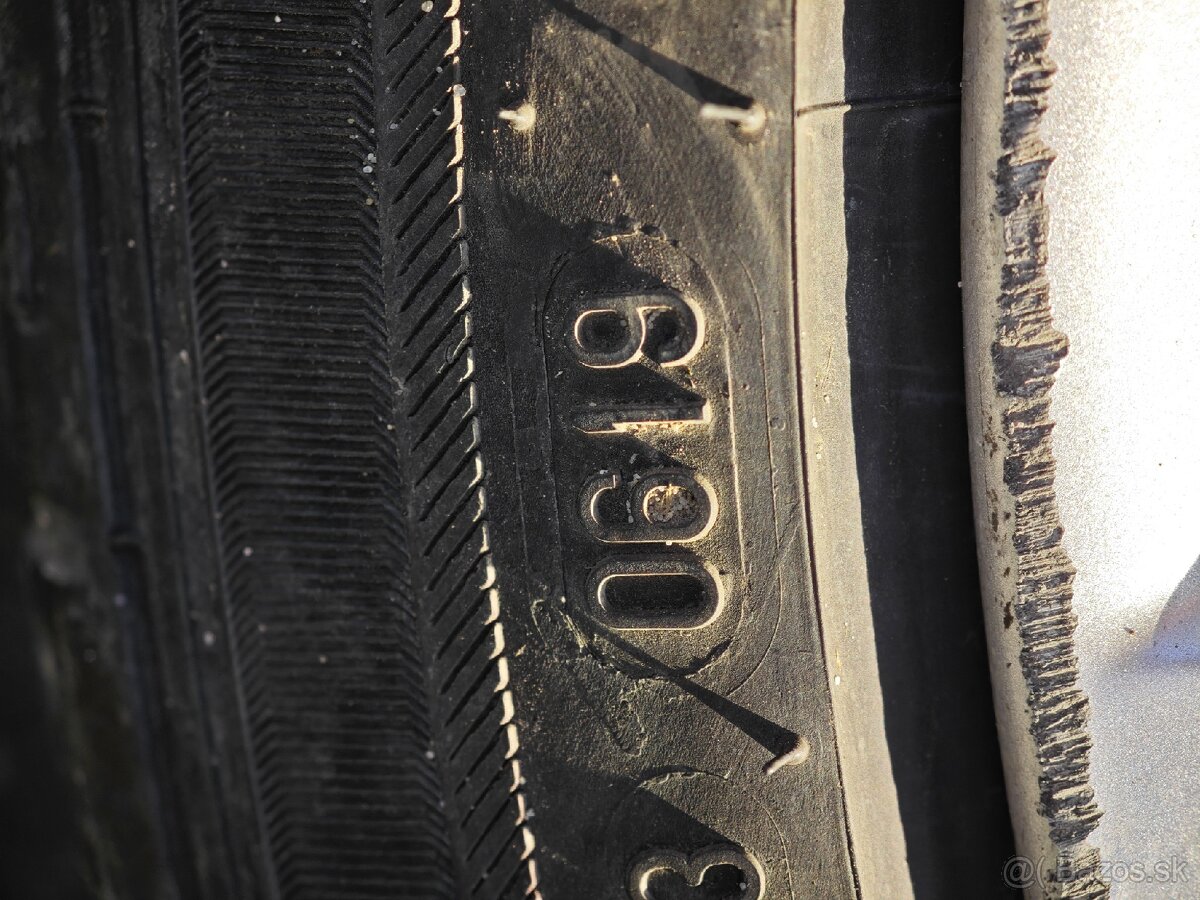 BMW R18 225/40 Y XL Barum bravuris 5HM 2019 - 12