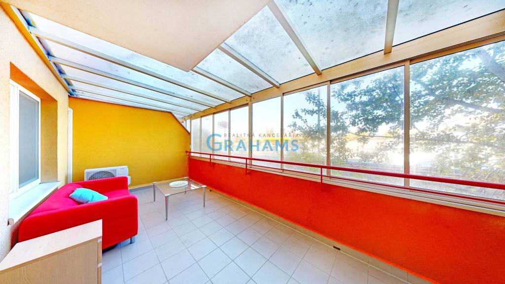 3D, predaj 2 izb. priestoru na bývanie s terasou, Šustekova, - 12