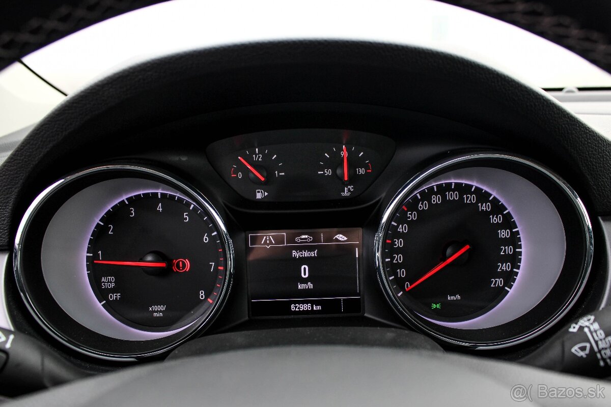 Opel Astra Sport Tourer 1.2 Turbo - 12