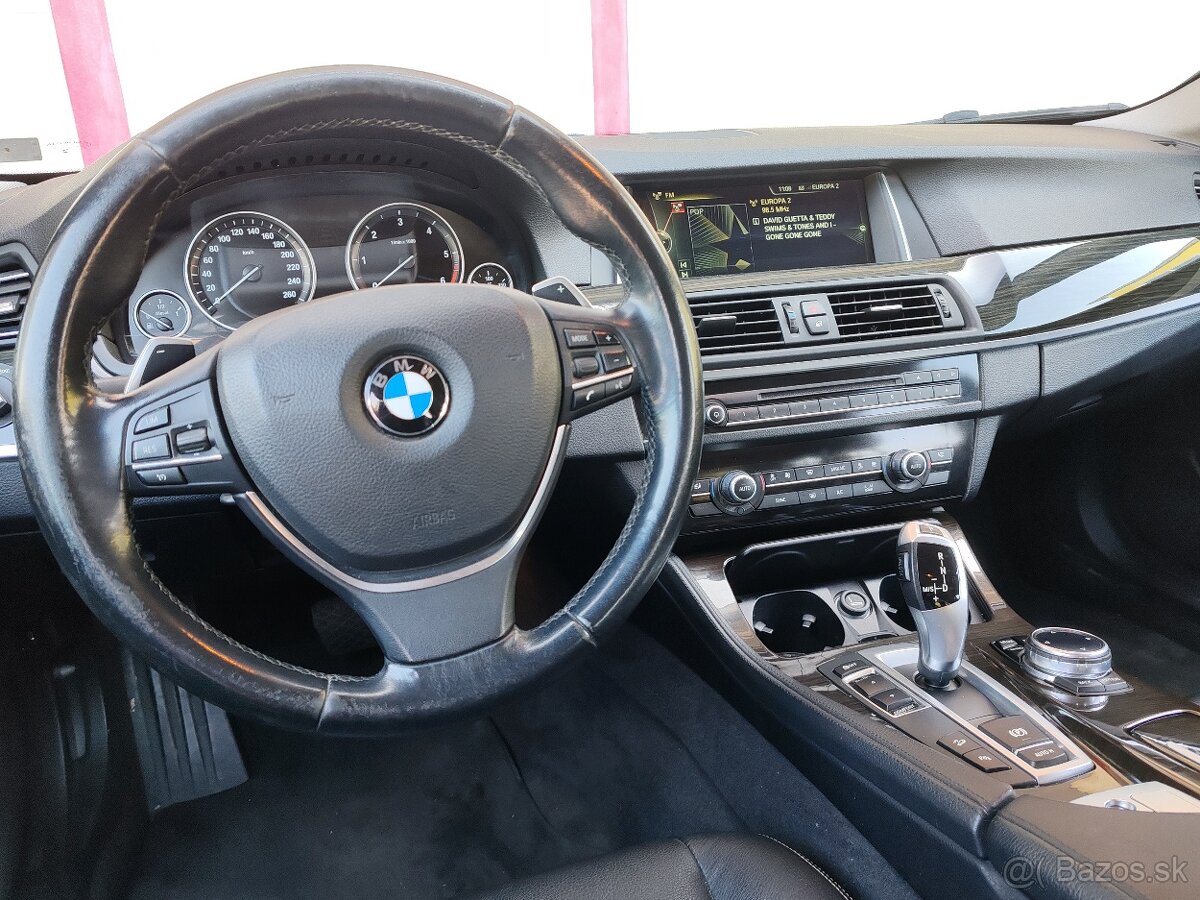 Prodám BMW 520Xdrive Luxury,Automat - 12