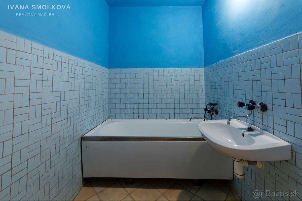 NA PREDAJ 3-IZBOVÝ BYT STARÁ ĽUBOVŇA - 12