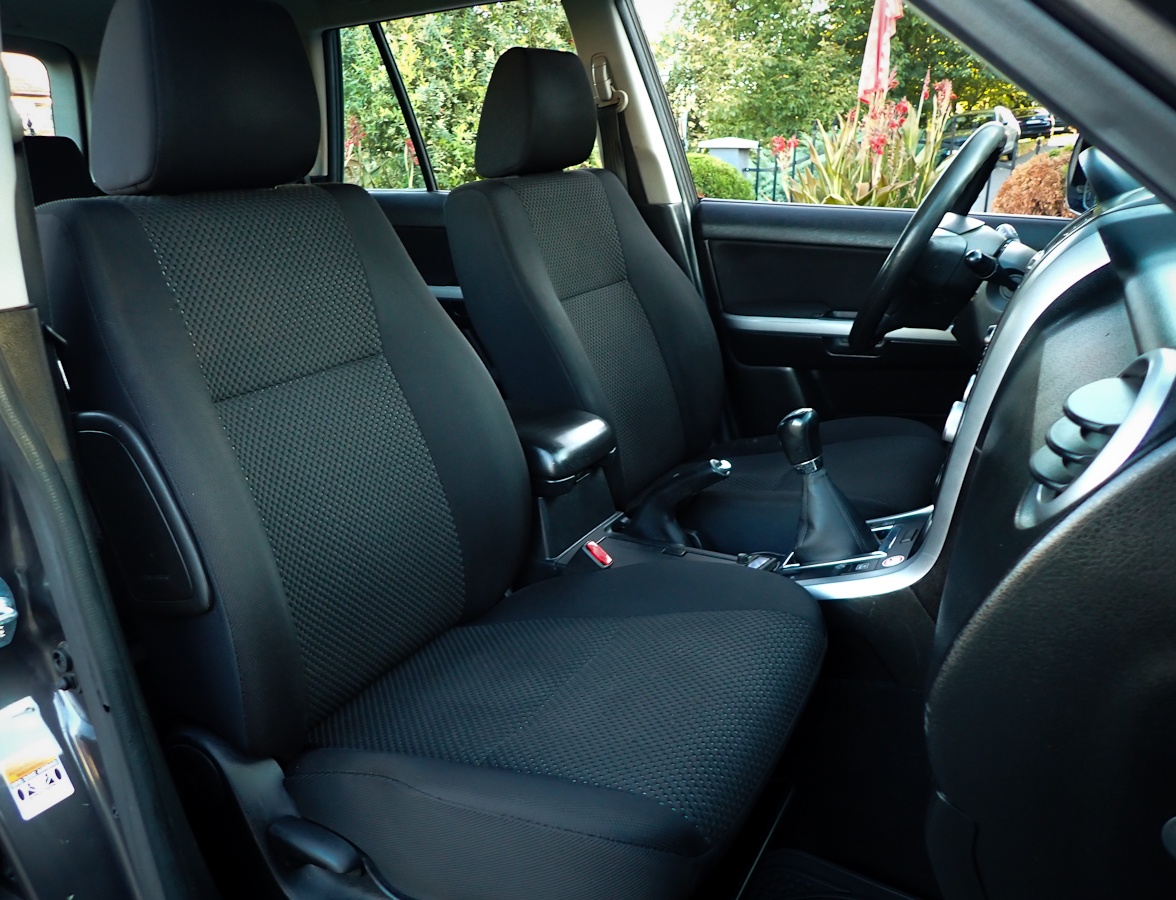 SUZUKI GRAND VITARA 1.9DDiS FACELIFT 4x4 2013- 154tis km - 12