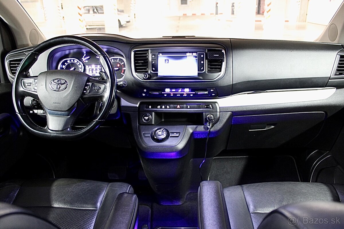 Toyota Proace VIP Automat 7 miest - 12