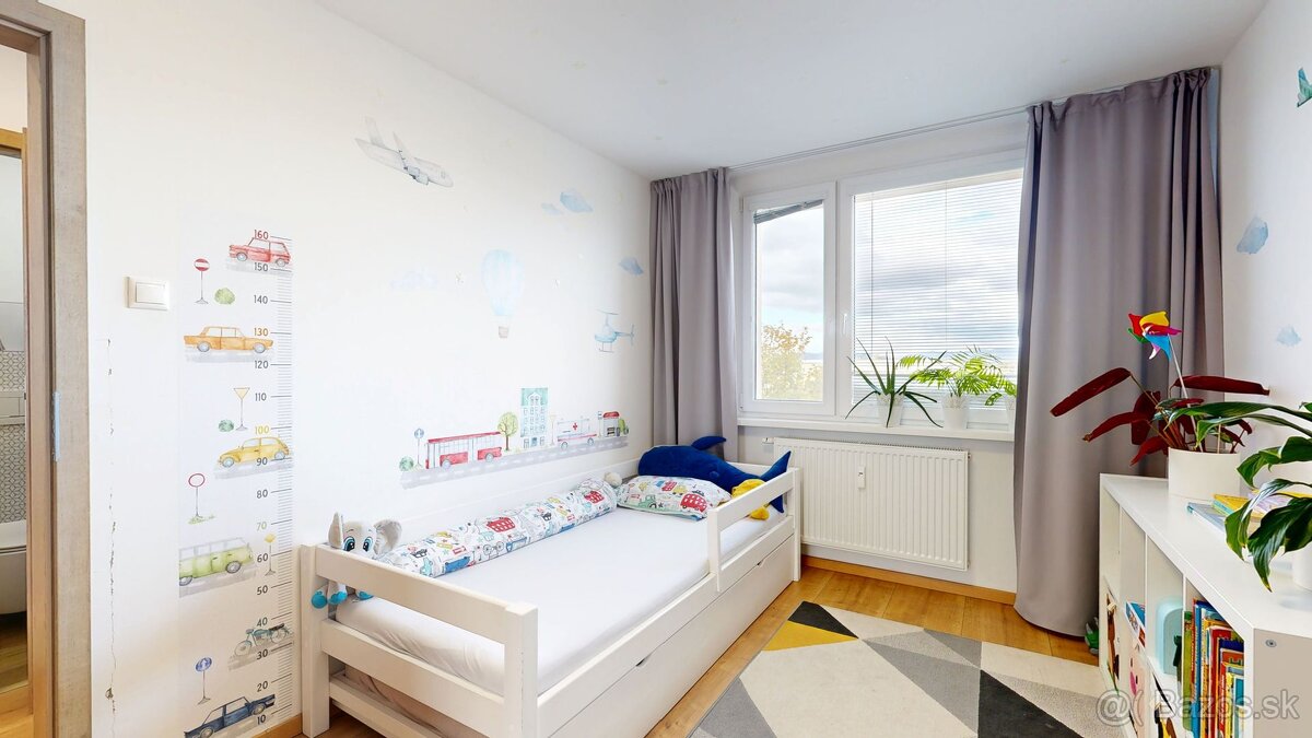 Veľmi pekný 3-izbový byt po kompletnej rekonštrukcii – sídli - 12