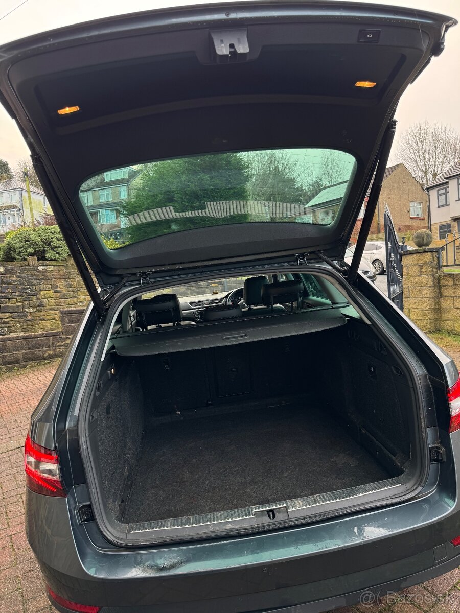 Škoda Superb 2018 2.0tdi 110kw Dsg - 12