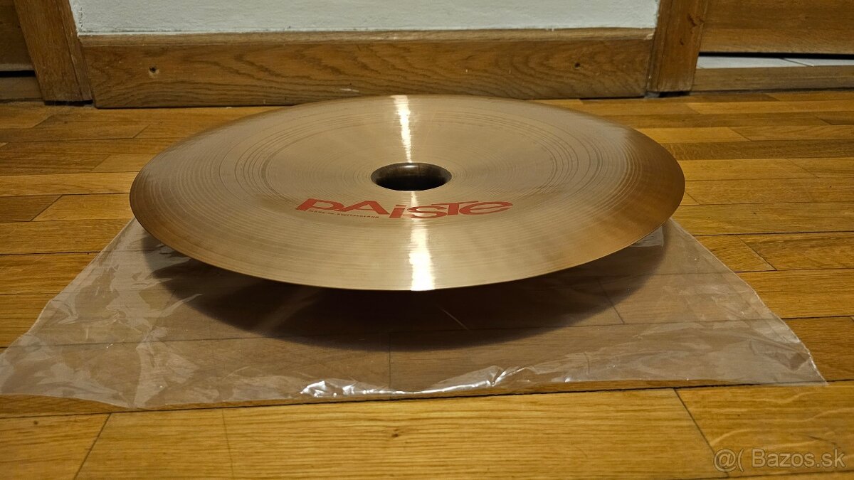 Paiste 2002 Classic 18" China - 12