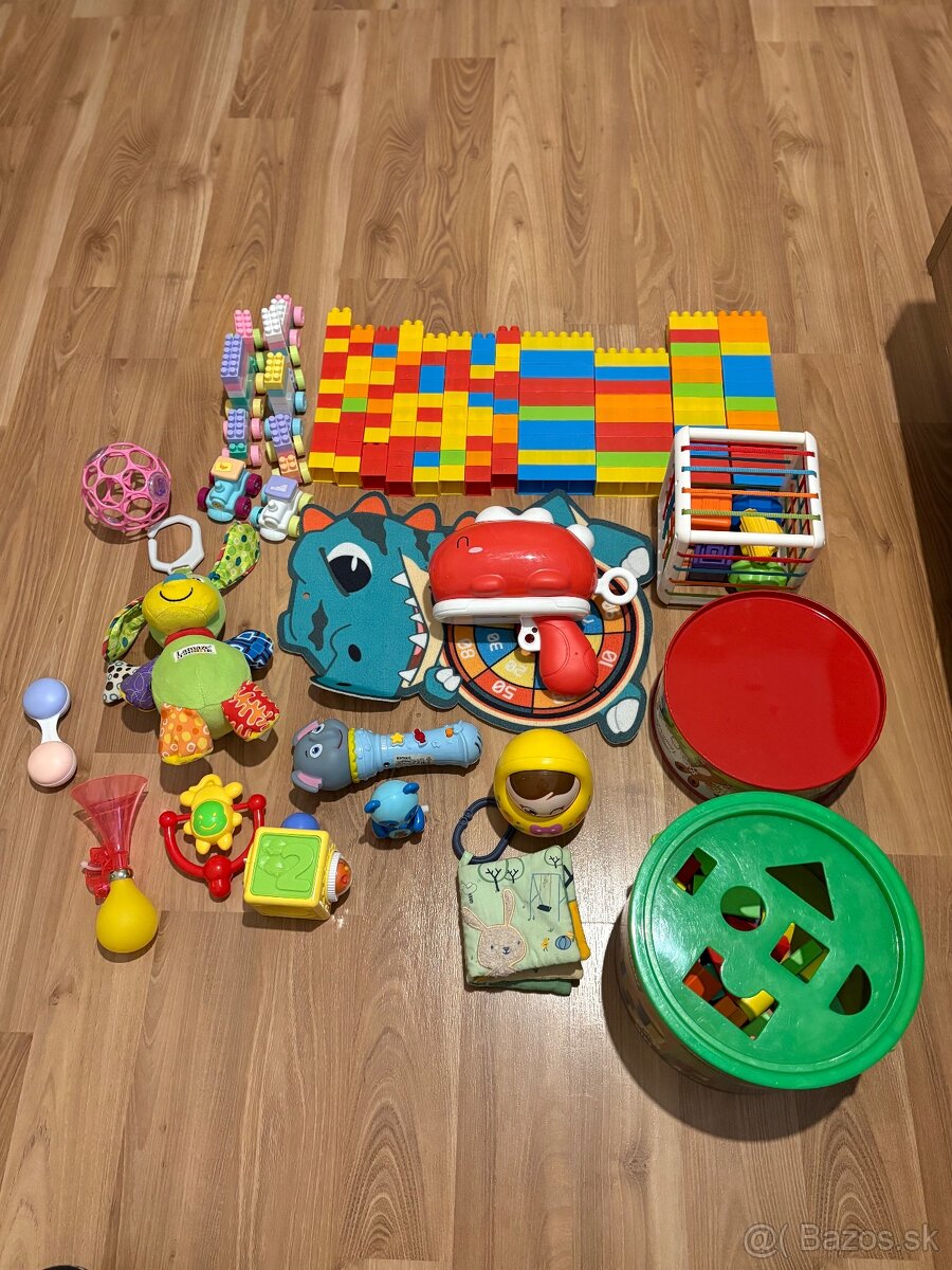 Balík hračiek - 12