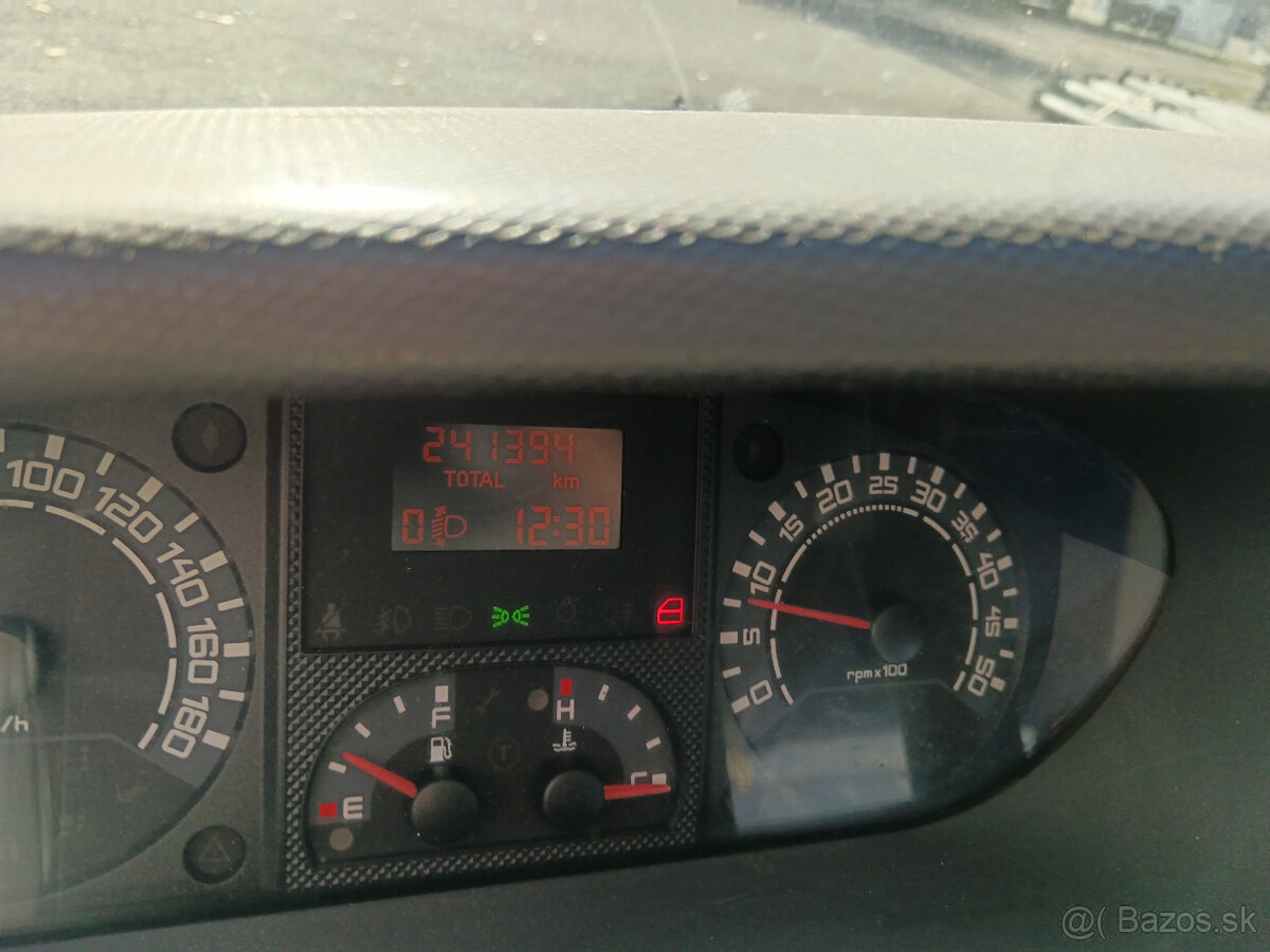 Iveco Daily DAILY35S12 2.3 85 KW ODPOČET DPH - 12