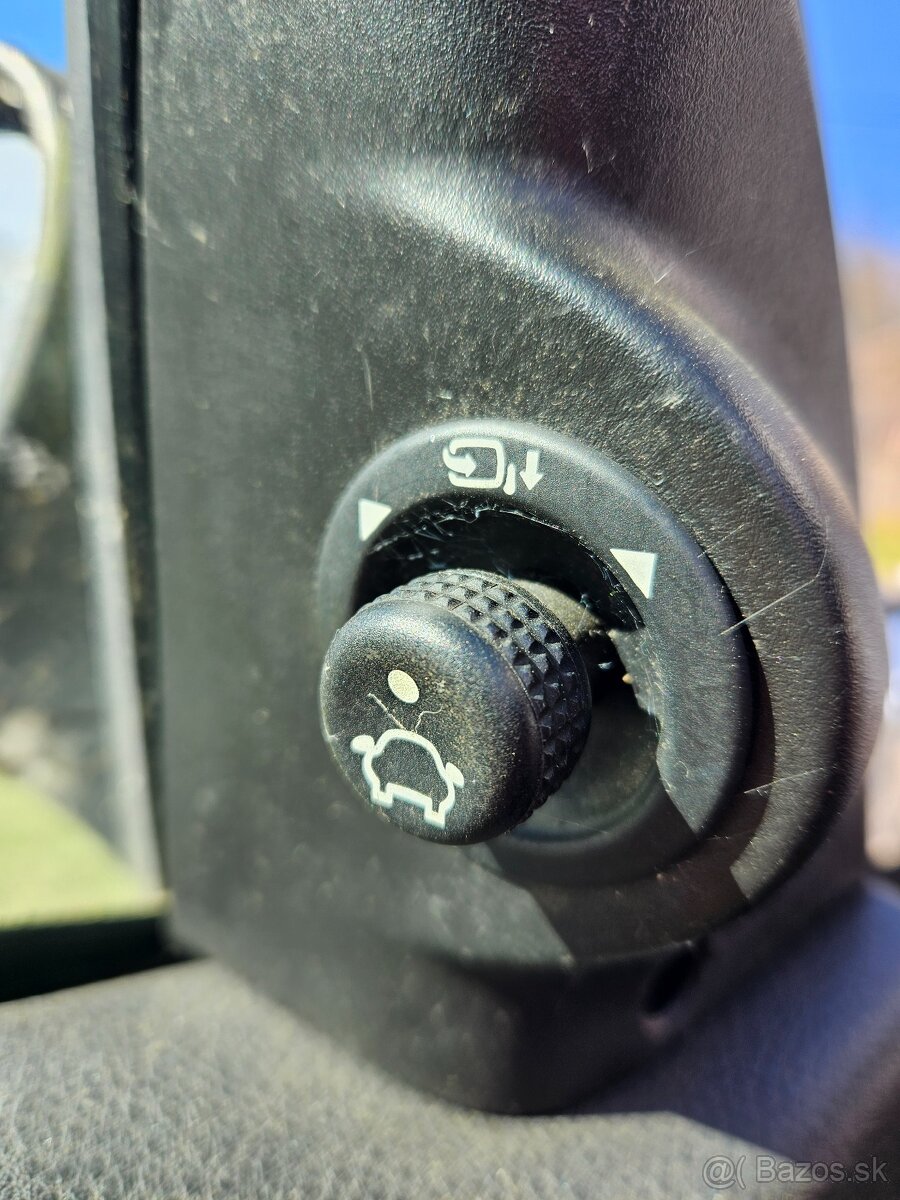 Ford mondeo sttdci 2.2 114kw - 12