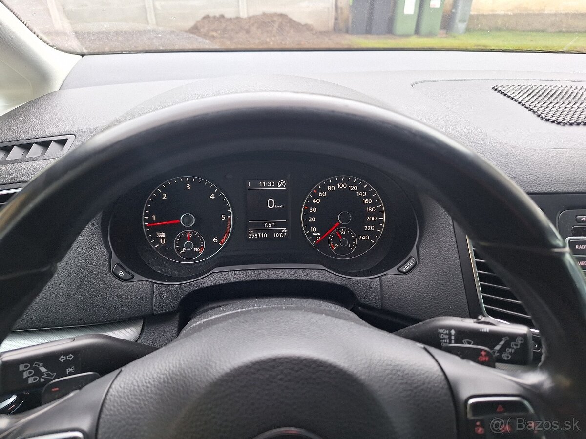 Volkswagen Sharan 2.0 Tdi 103 kw 5/2011 AT/6 DSG - 12