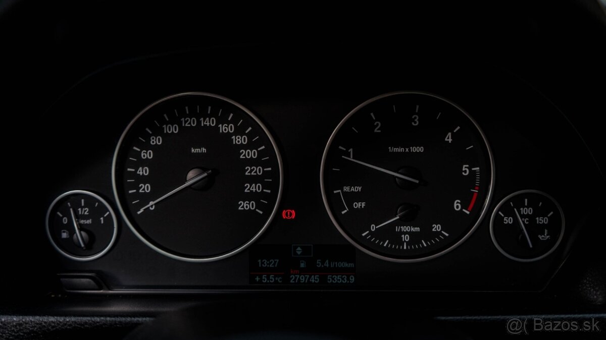 BMW Rad 3 318d e90 - 12