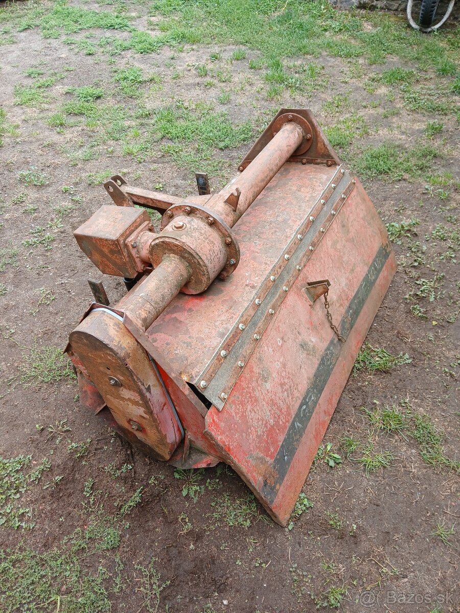 Malý traktor - 12
