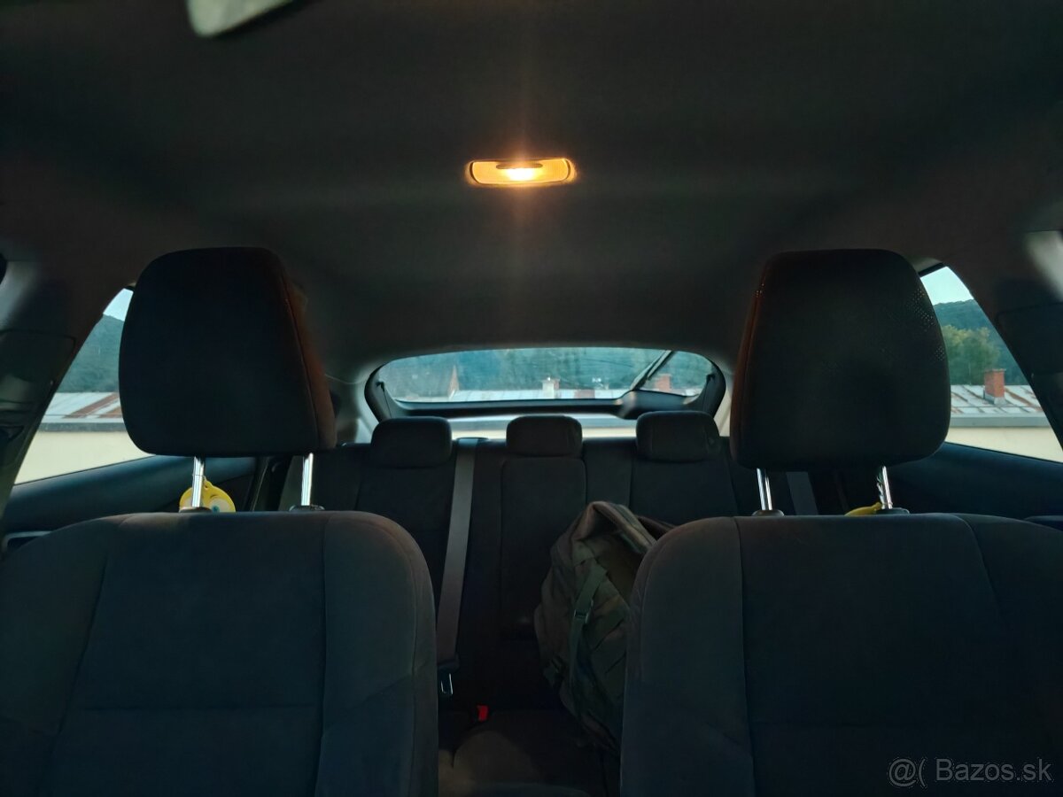 Honda Civic 2.2 i-DTEC - 12