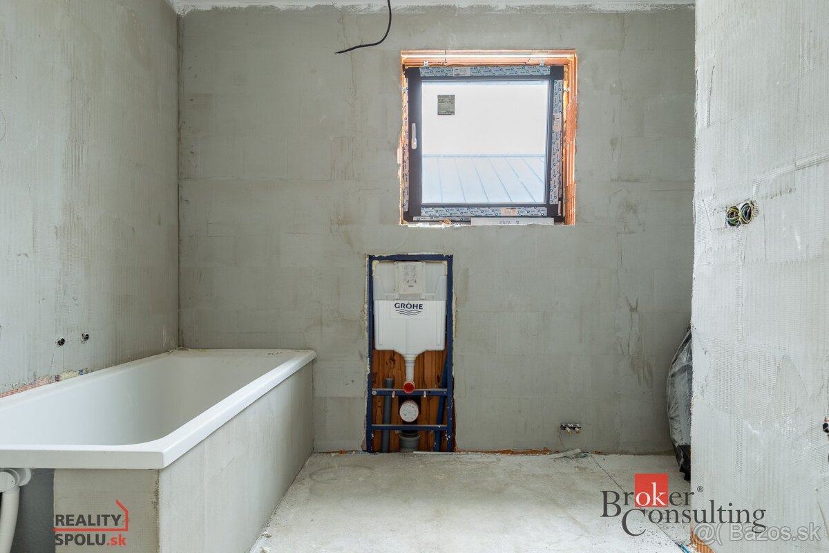 Rodinný dom na predaj - Ružomberok - 12
