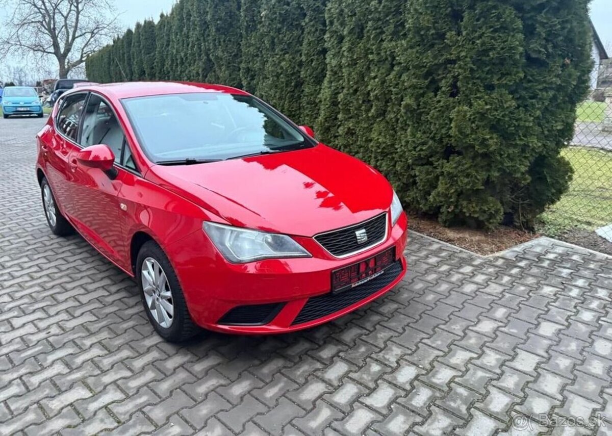 Seat Ibiza 1,2TSi/77kw 1 Majitel,servisk benzín manuál 77 kw - 12