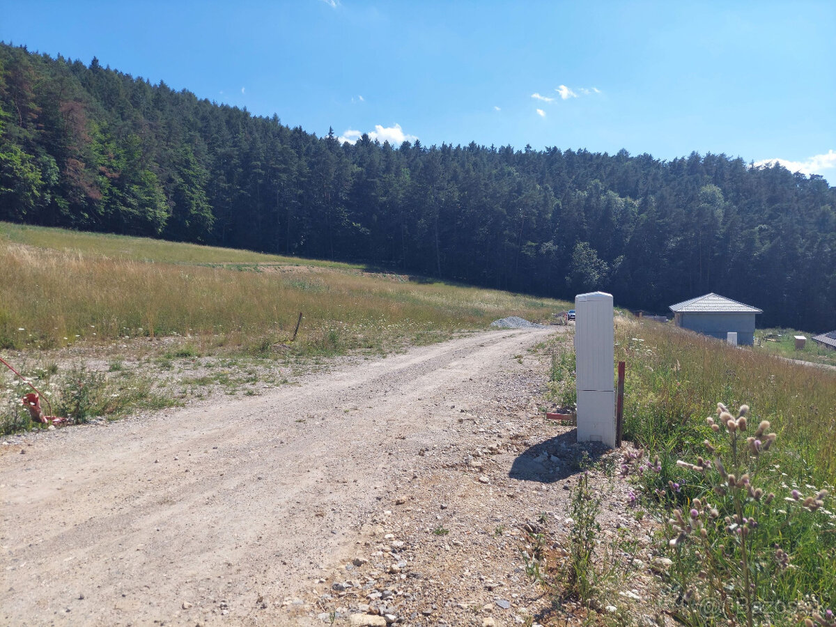 PREDAJ STAVEBNÝ POZEMOK NECPALY - 12