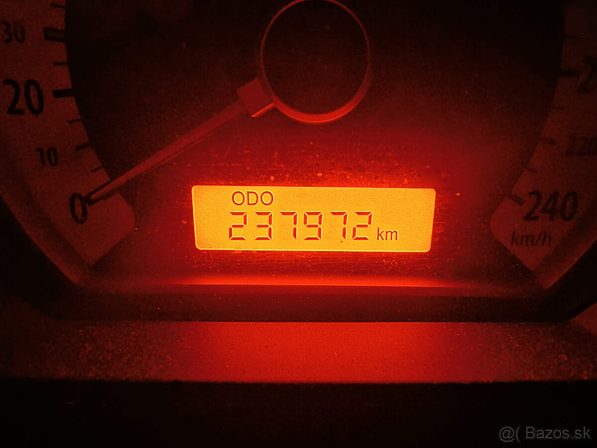 Kia cee'd SW, 2009, 238000km, 1.majiteľ - 12