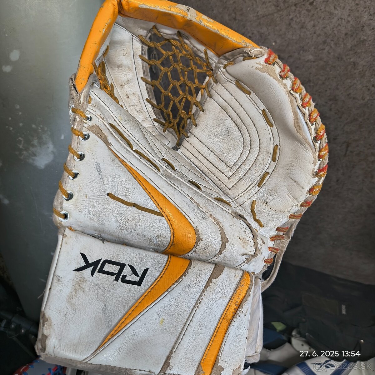 Predám brankársku výstroj - 12