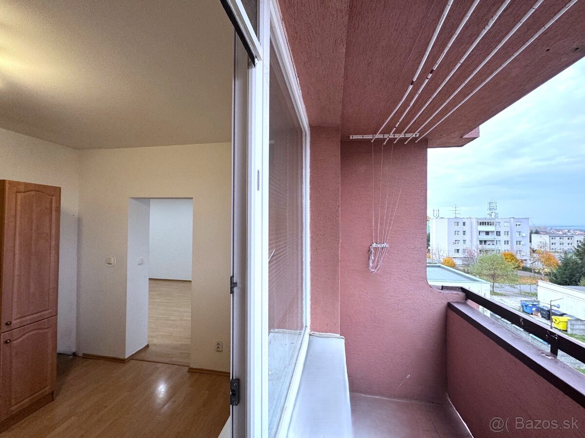 Na predaj 3 izbový byt v Gbeloch - 12