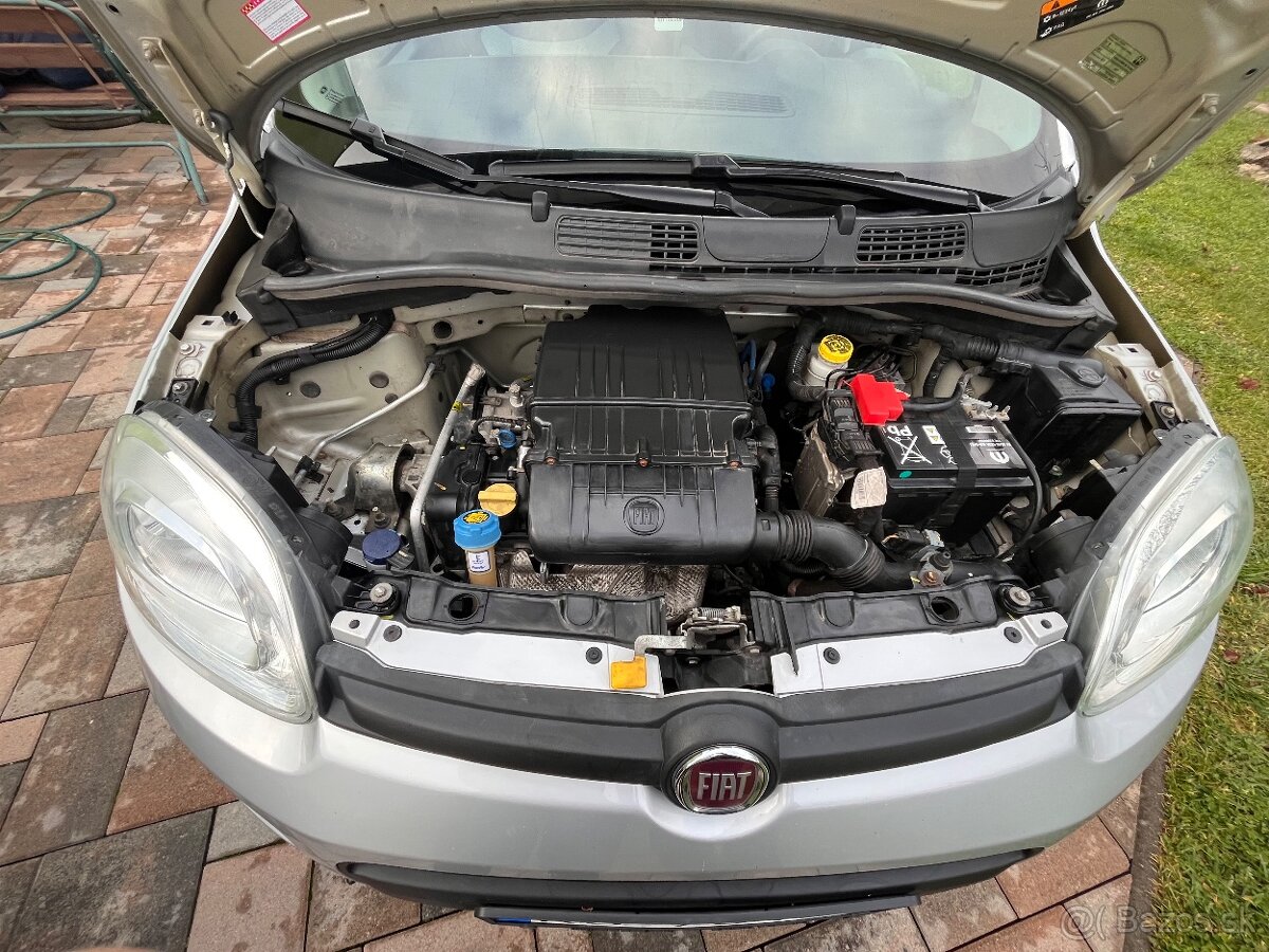 Fiat Panda 1.2 benzín - 12