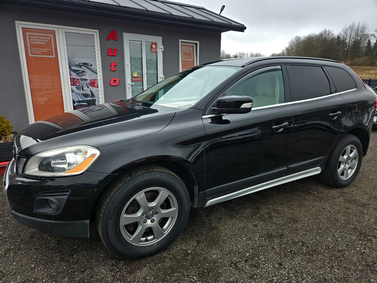 VOLVO XC60 2.4D AT/6 AUTOMAT - 12