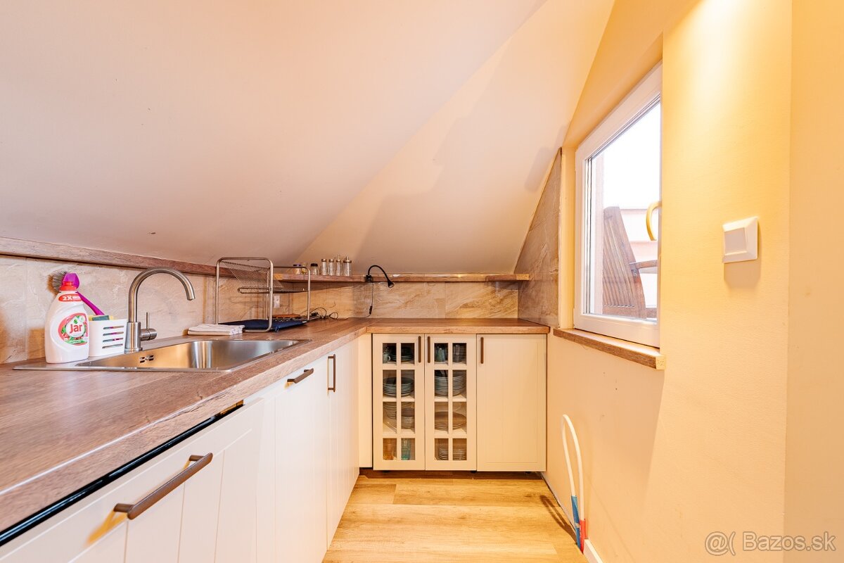 Prenájom – Apartmán #6 pri jazere - 12