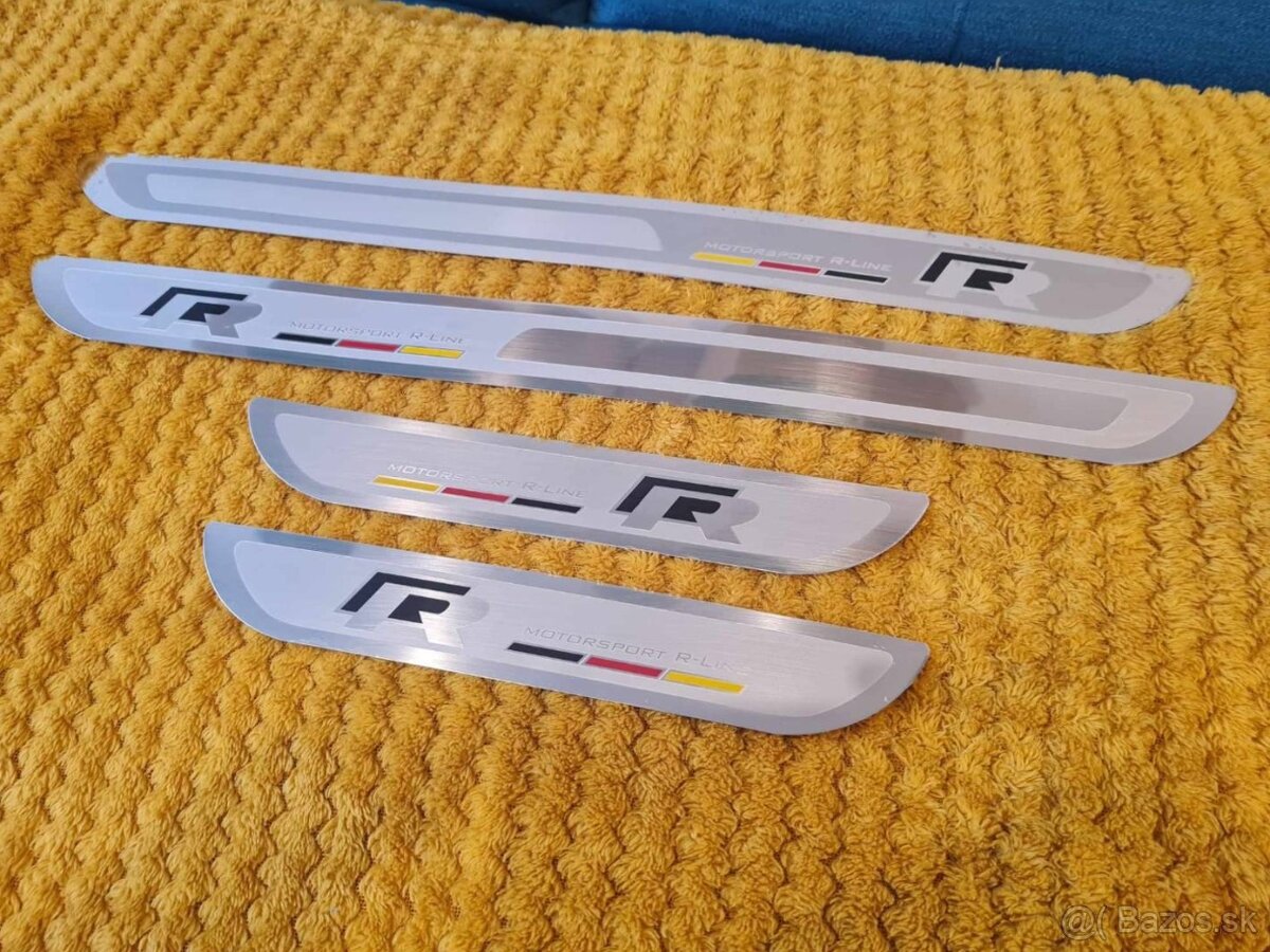 R-LINE prahové lišty VOLKSWAGEN - 12