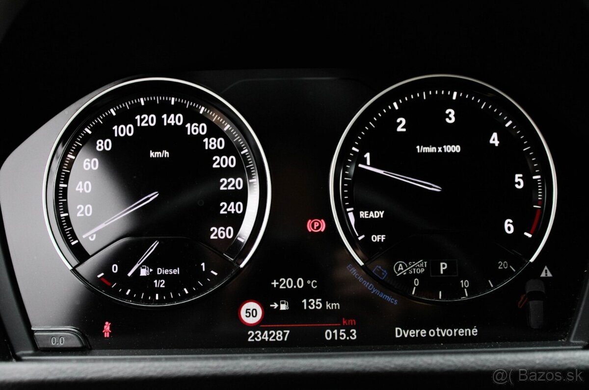 BMW X1 xDrive 18d Advantage A/T - 12