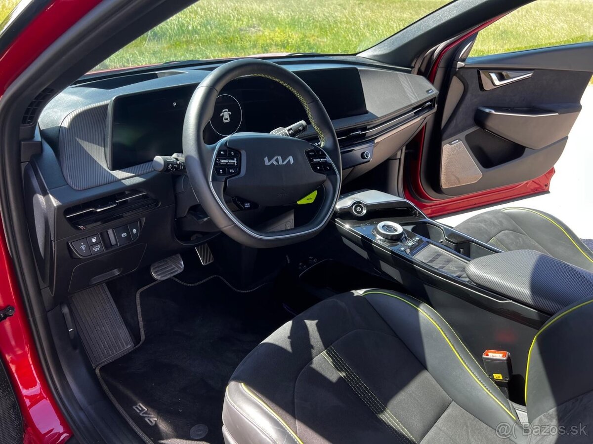 Kia EV6 GT 77.4 kWh 4WD Odpočet DPH - 12