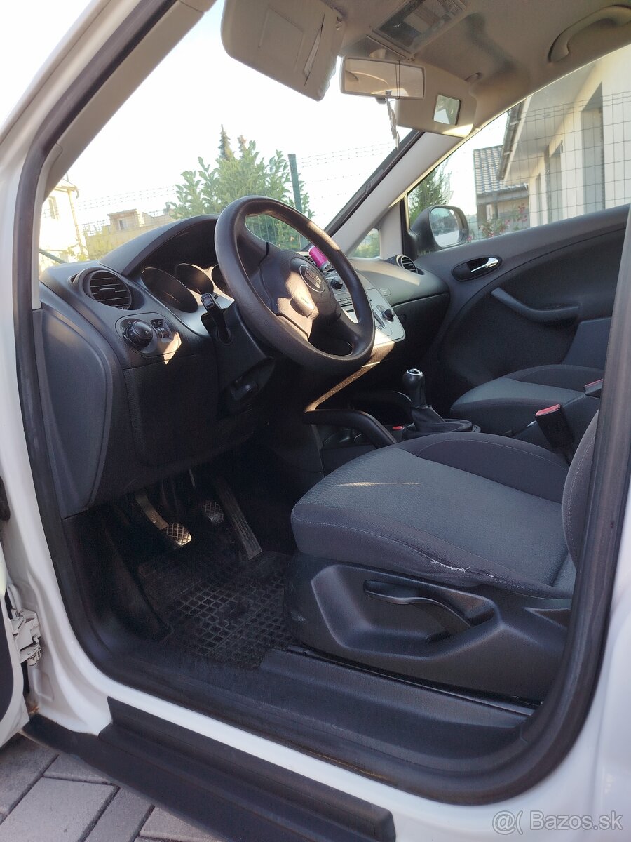 Seat Altea XL, 1,6 benzín - 12