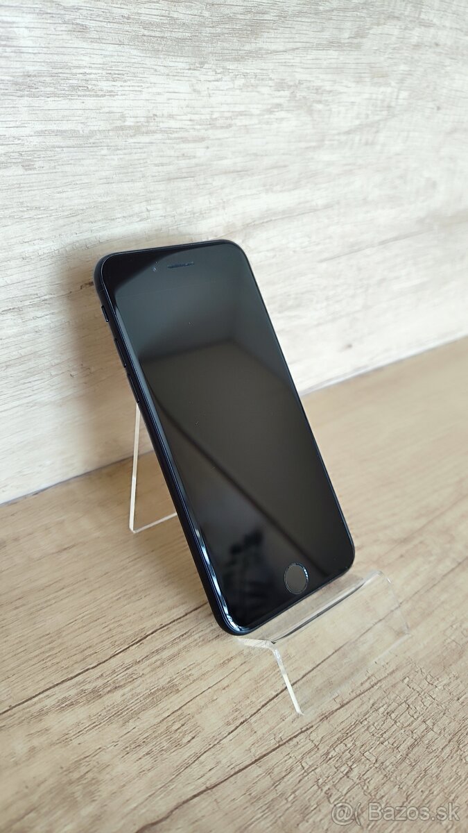 Apple iPhone SE 2020 - super stav + DARČEK - 12