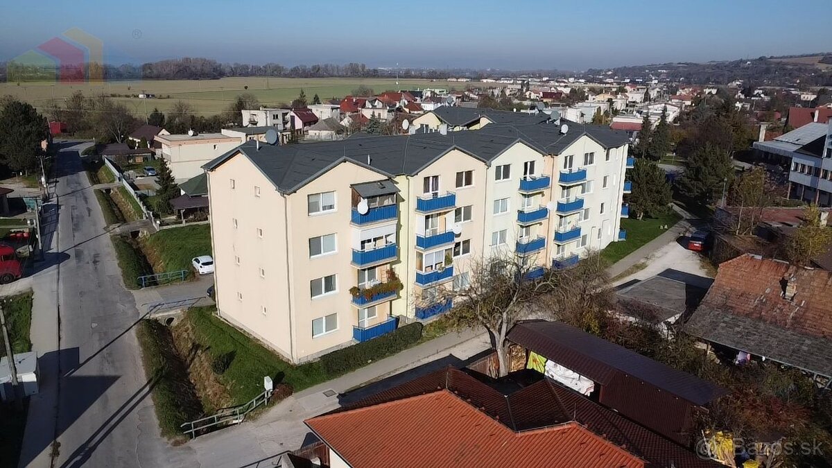 Priestranný 3-izbový byt (72 m² + balkón) Sokolovce – výhodn - 12