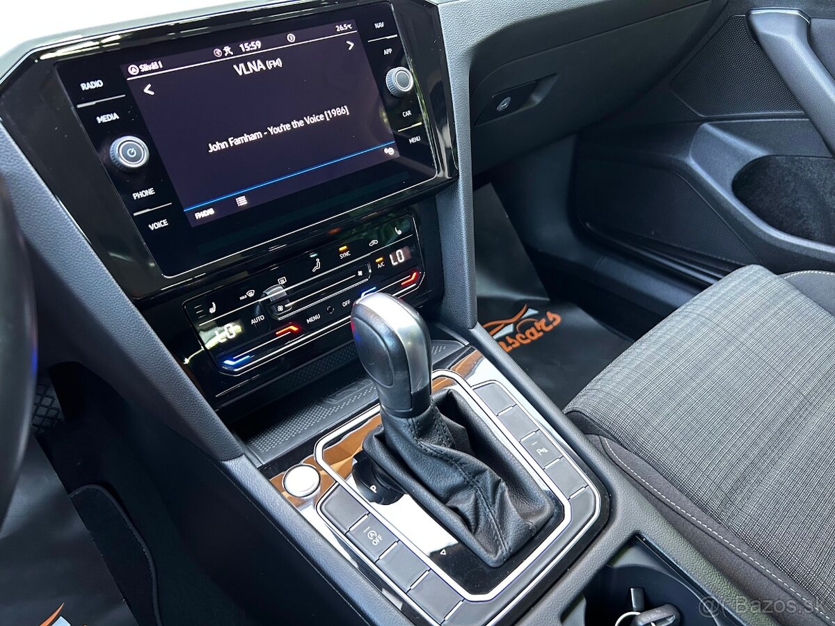VW Passat Variant 2.0 TDI EVO Business DSG - 12