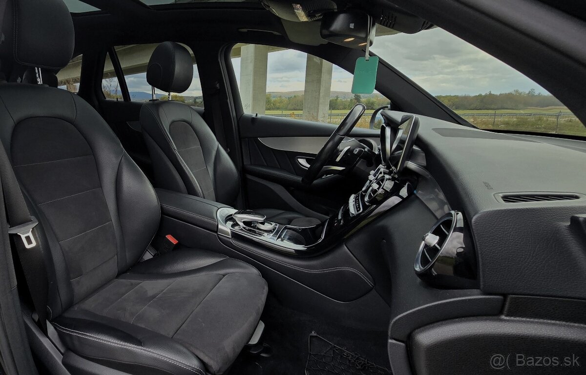 Mercedes Benz GLC SUV 350e 4Matic AMG Line Hybrid - 12