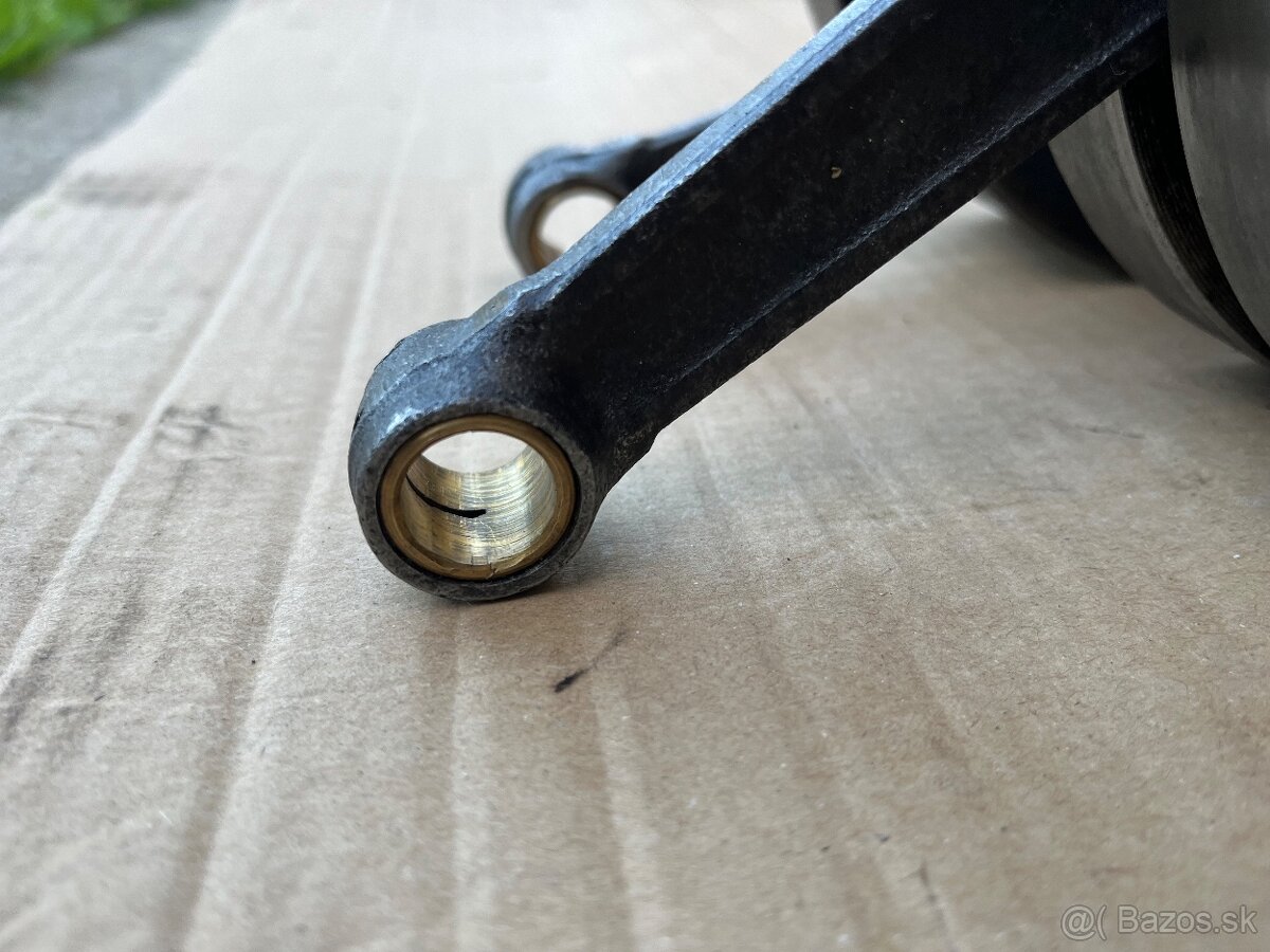 Kľukový hriadeľ Jawa 350 model 360 361 aj 354 - 12